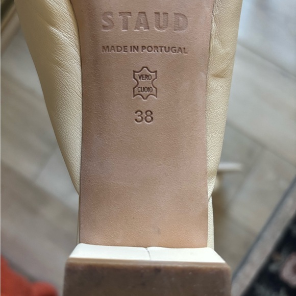 STAUD Cream Leather Shoes Size 8 - Picture 6 of 8